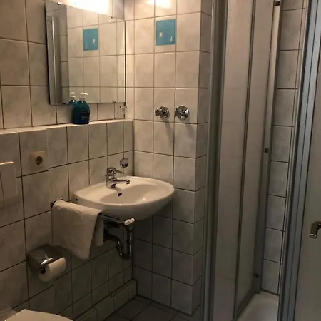 Ξενοδοχείο Schozacher Stueble 3*