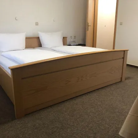 酒店 斯沙彻斯图布尔酒店 Talheim (Heilbronn)