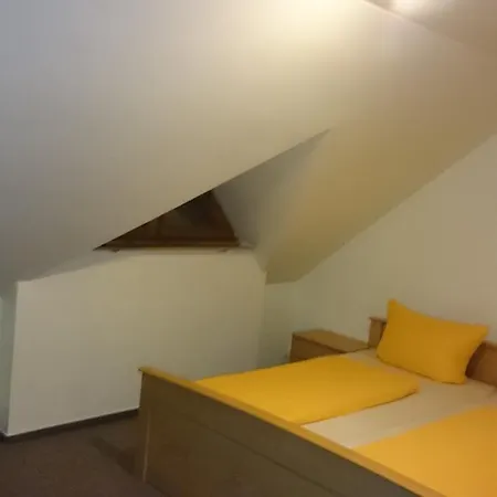 斯沙彻斯图布尔酒店 酒店 Talheim (Heilbronn)